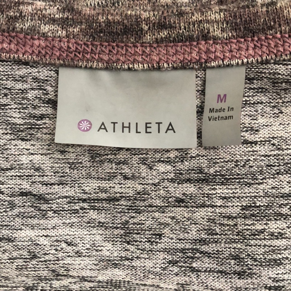 Athleta No Sweatin’ Long sleeve thumb holes - Picture 2 of 4